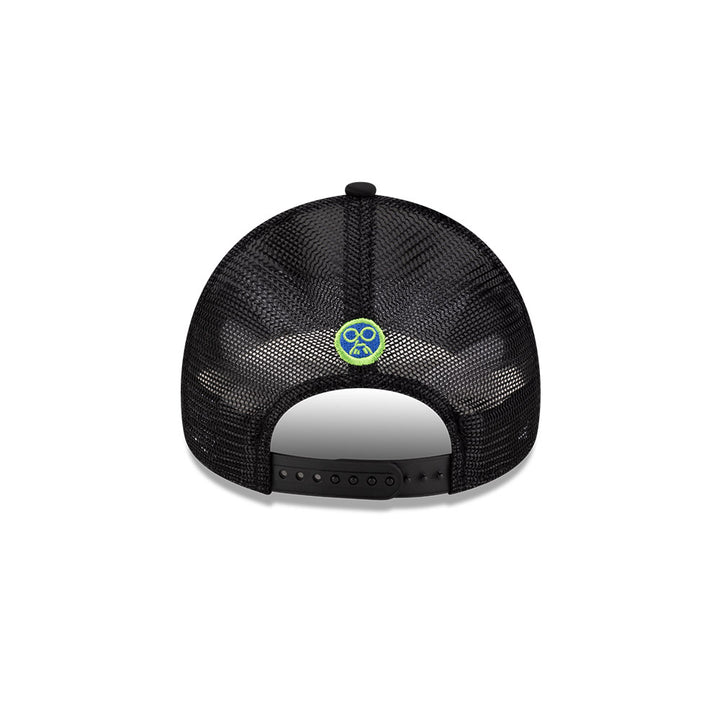 9FORTY A-Frame Trucker New Era x Netflix Sakamoto Days Wordmark Black White Snapback