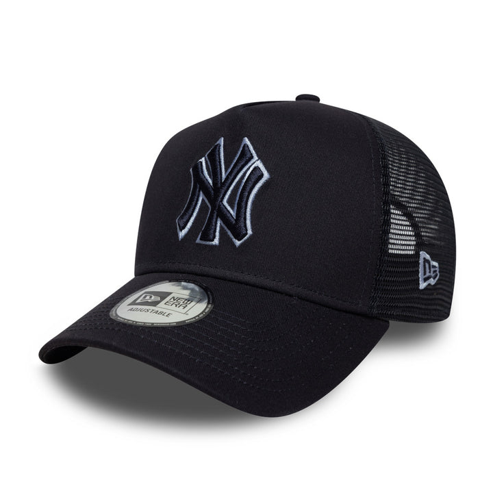 9FORTY E-Frame Trucker New York Yankees Outline Navy Snapback
