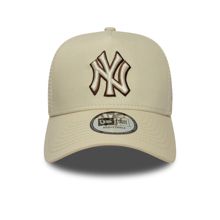 9FORTY E-Frame Trucker New York Yankees Outline Light Cream Snapback
