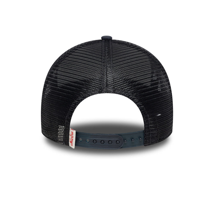 9FORTY E-Frame Trucker New Era Oval Canvas Distress Navy Snapback