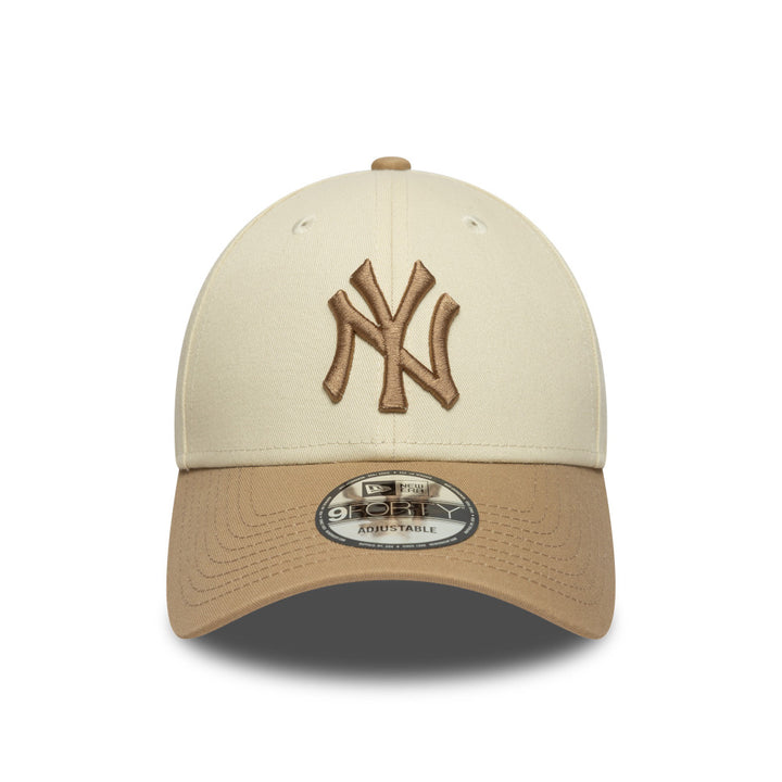 9FORTY New York Yankees Color Block 2-Tone Camel Visor Light Cream Adjustable