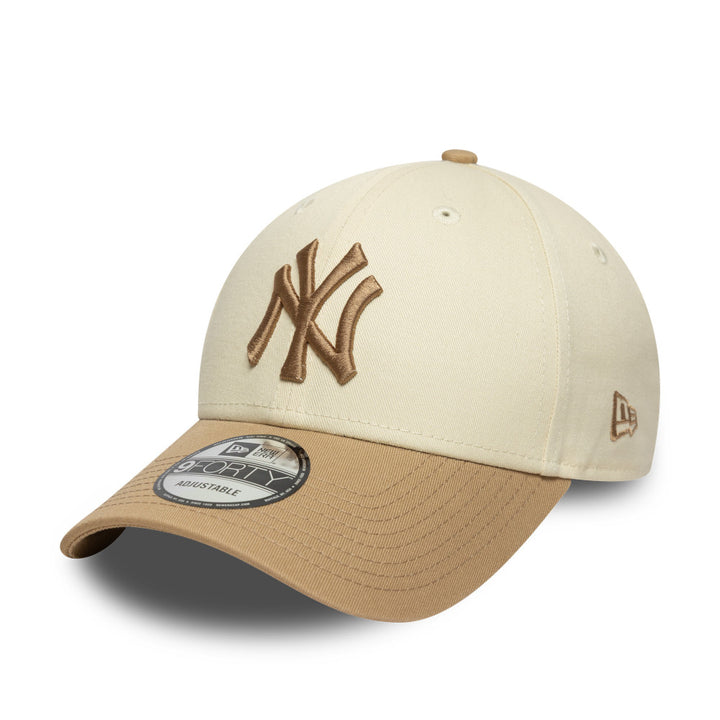 9FORTY New York Yankees Color Block 2-Tone Camel Visor Light Cream Adjustable