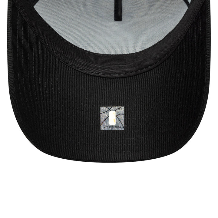 9FORTY E-Frame Chicago Bulls Metallic Black Snapback
