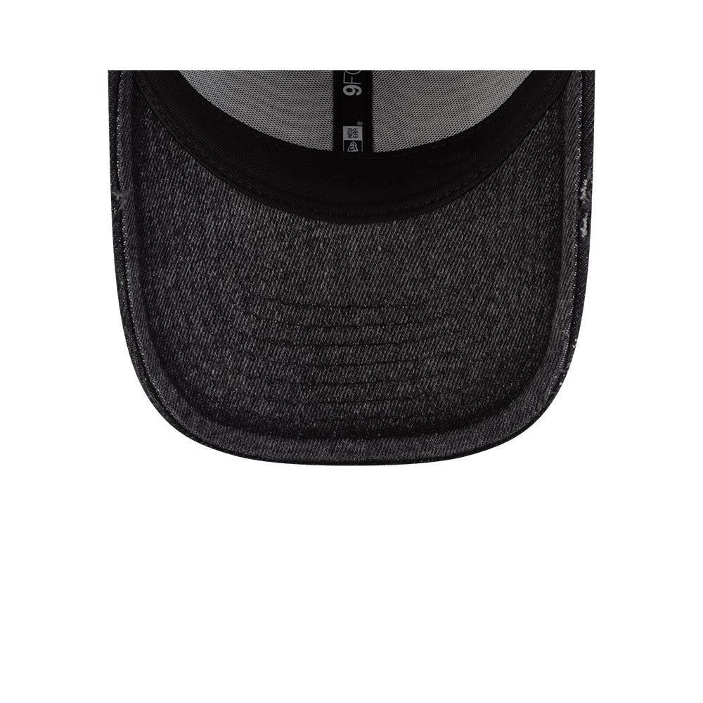 9FORTY Stranger Things Distressed Black Adjustable