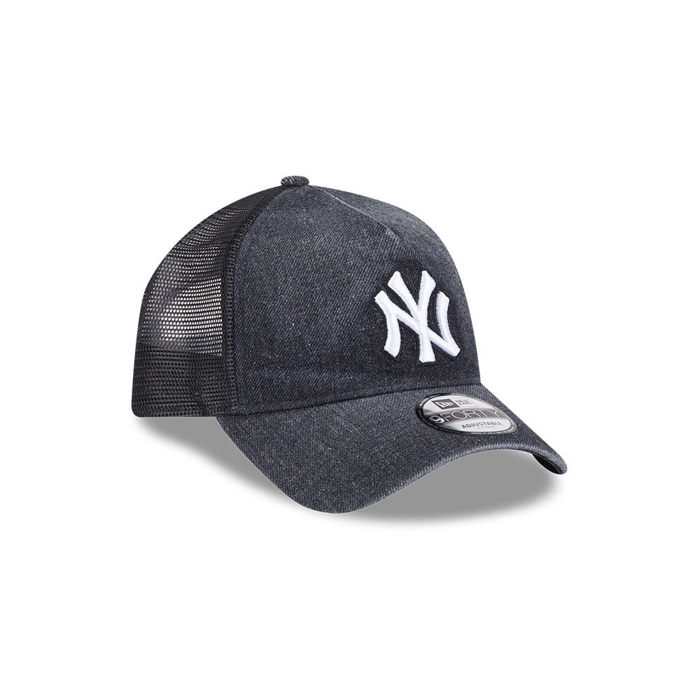 9FORTY A-Frame Trucker New York Yankees Washed Denim Black Snapback
