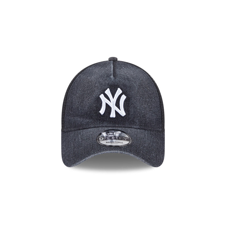 9FORTY A-Frame Trucker New York Yankees Washed Denim Black Snapback