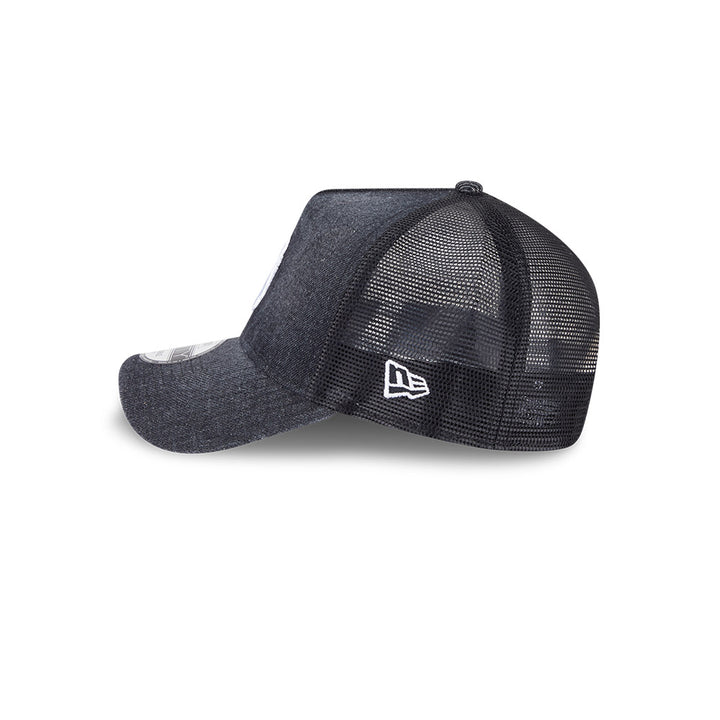 9FORTY A-Frame Trucker New York Yankees Washed Denim Black Snapback