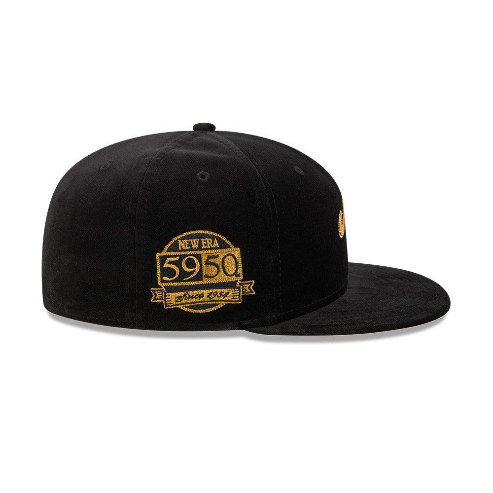 59FIFTY New Era 59FIFTY® Day Hollow Chainstitched Wordmark Velvet Black Fitted