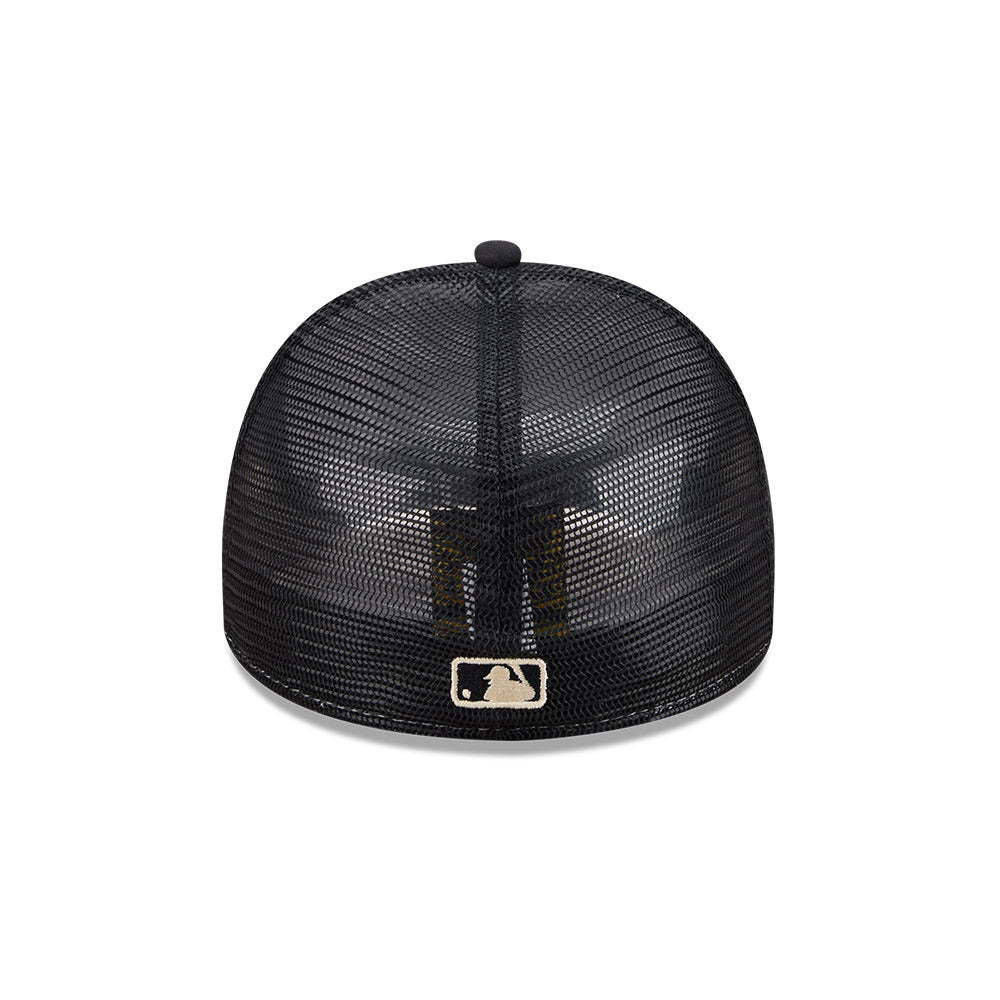 59FIFTY A-Frame Pre-Curved Trucker Chicago White Sox 59FIFTY® Day 2-Tone Black Visor Chrome White Fitted