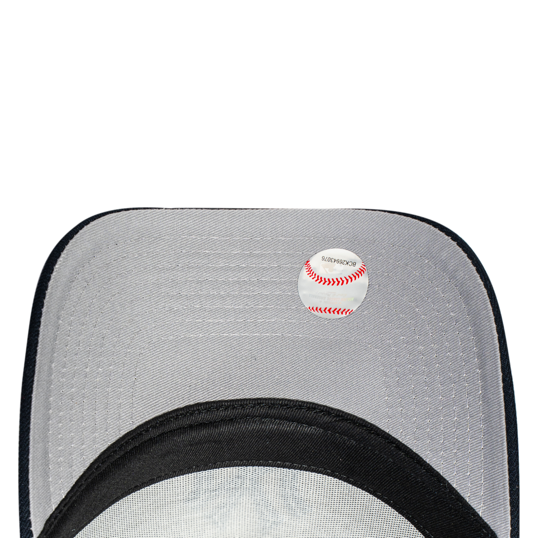 9FORTY A-Frame Trucker New York Yankees Stone Navy Snapback
