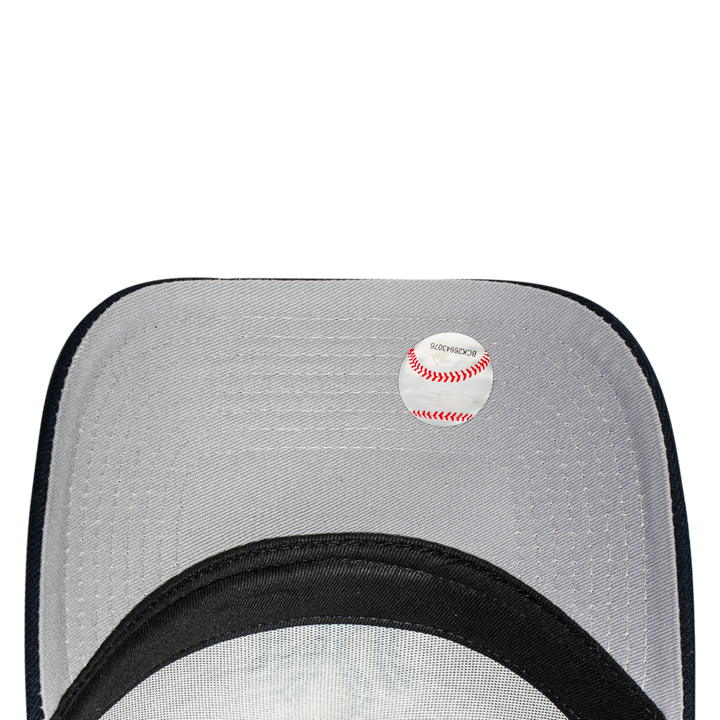 9FORTY A-Frame Trucker New York Yankees Stone Navy Snapback