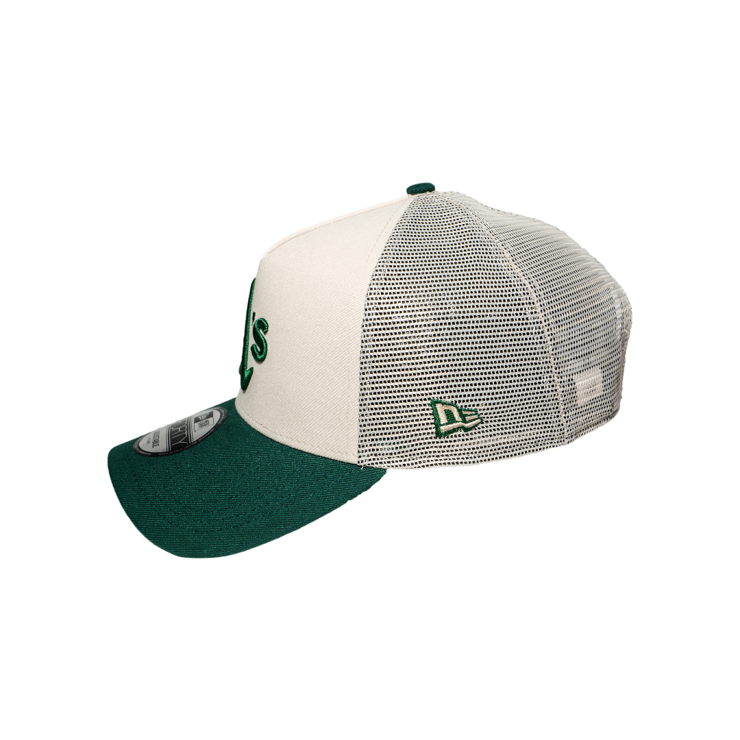 9FORTY A-Frame Trucker Oakland Athletics Stone Dark Green Snapback