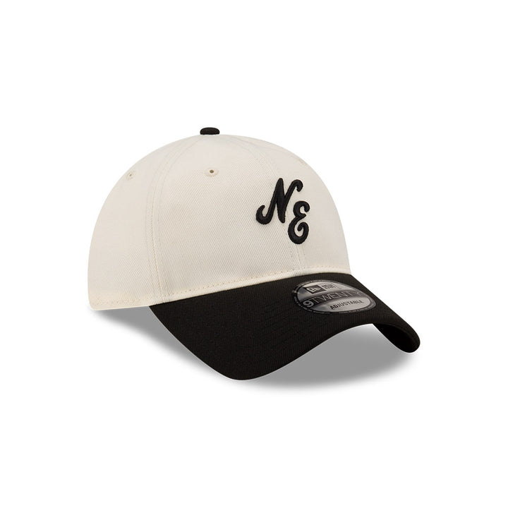 9TWENTY New Era 2-Tone Black Visor Chrome White Adjustable