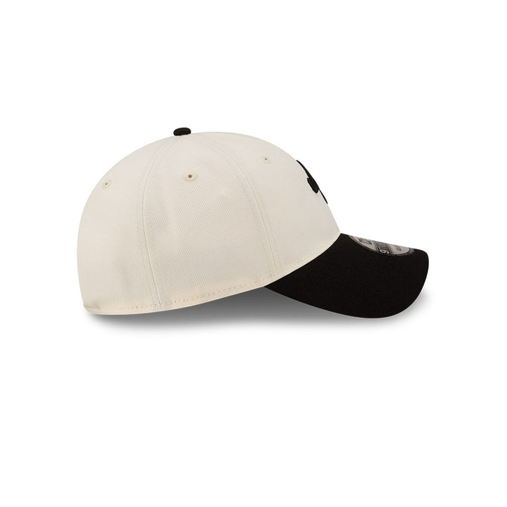 9TWENTY New Era 2-Tone Black Visor Chrome White Adjustable
