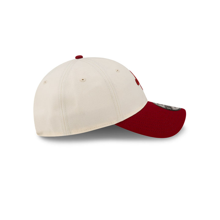 9TWENTY New Era 2-Tone Hero Red Visor Chrome White Adjustable