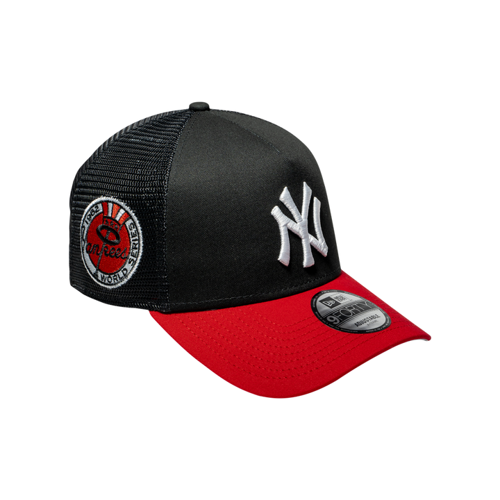 9FORTY A-Frame Trucker New York Yankees Black Scarlet Snapback