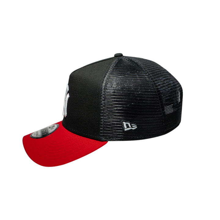 9FORTY A-Frame Trucker New York Yankees Black Scarlet Snapback