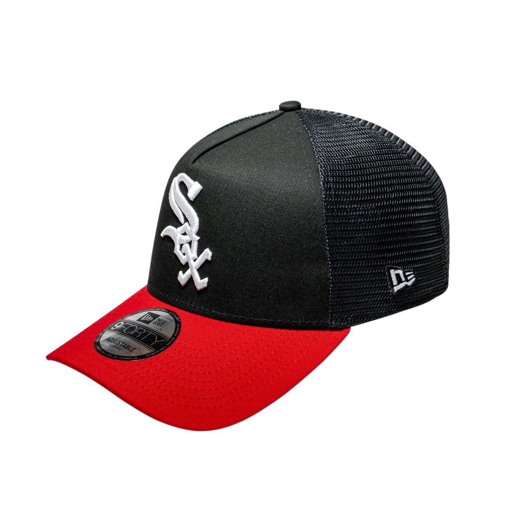 9FORTY A-Frame Trucker Chicago White Sox Black Scarlet Snapback
