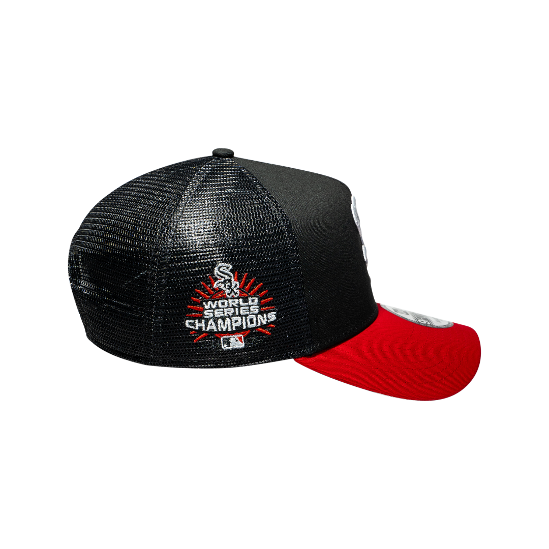 9FORTY A-Frame Trucker Chicago White Sox Black Scarlet Snapback