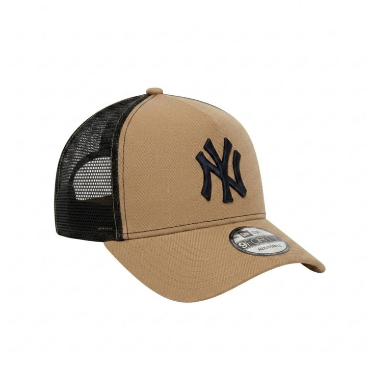 9FORTY A-Frame Trucker New York Yankees Khaki Snapback