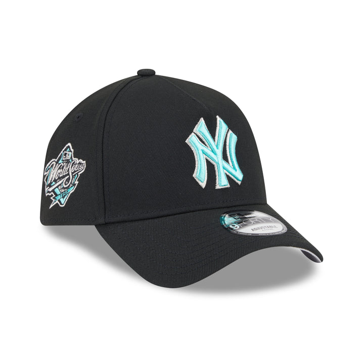 9FORTY A-Frame New York Yankees Black & Seaglass Snapback