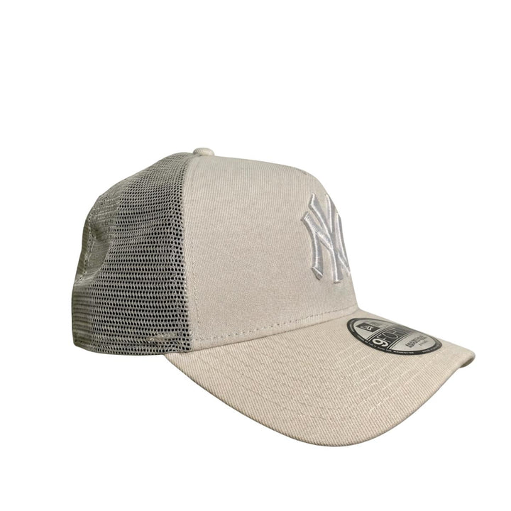 9FORTY A-Frame New York Yankees Light Cream Snapback