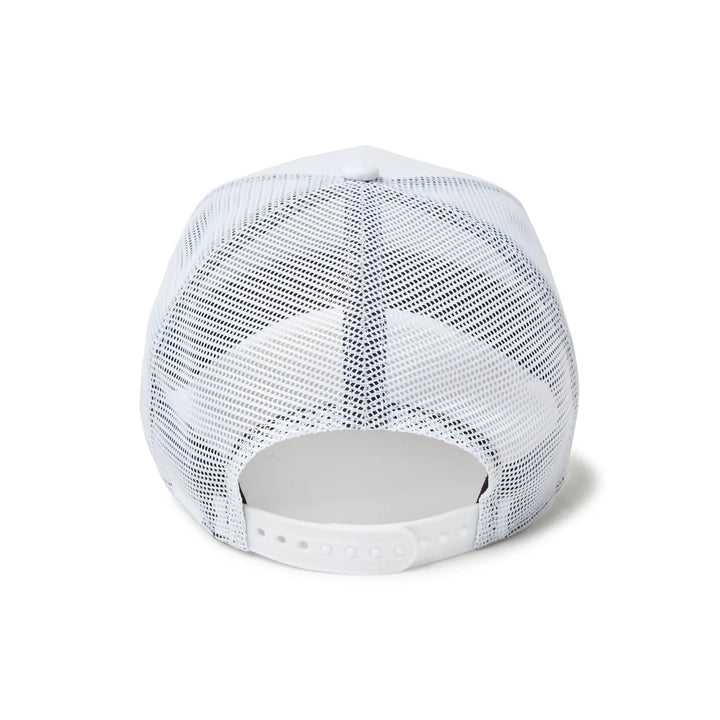 9FORTY A-Frame Trucker Metal Flag White Snapback