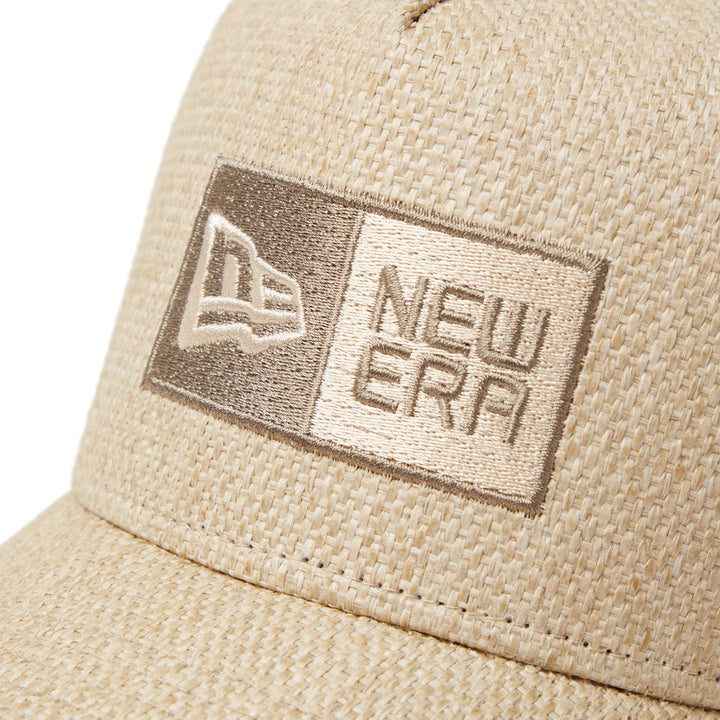 9FORTY Golf A-Frame Trucker Paper Box Logo Beige Snapback