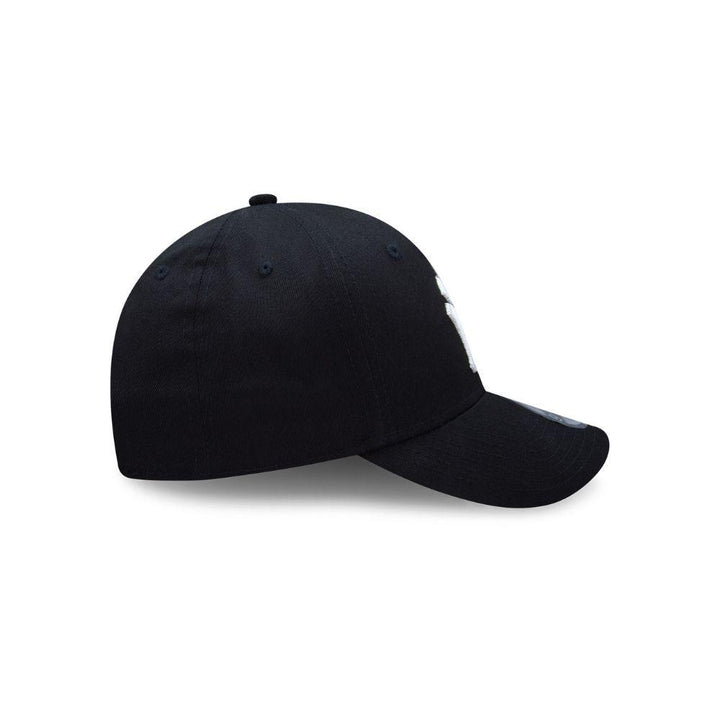 9FORTY New York Yankees League Basic Black Adjustable
