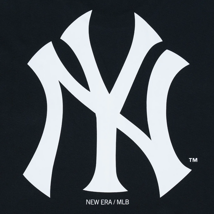 New York Yankees Black Short Sleeve T-Shirt
