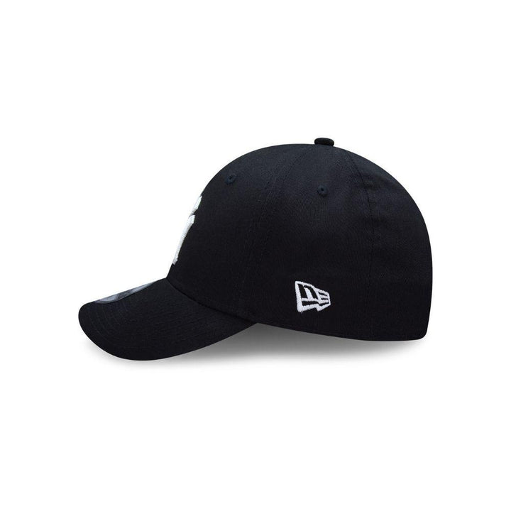 9FORTY New York Yankees League Basic Black Adjustable